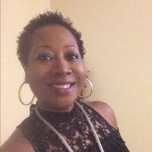 Meet your Posher, Lyn